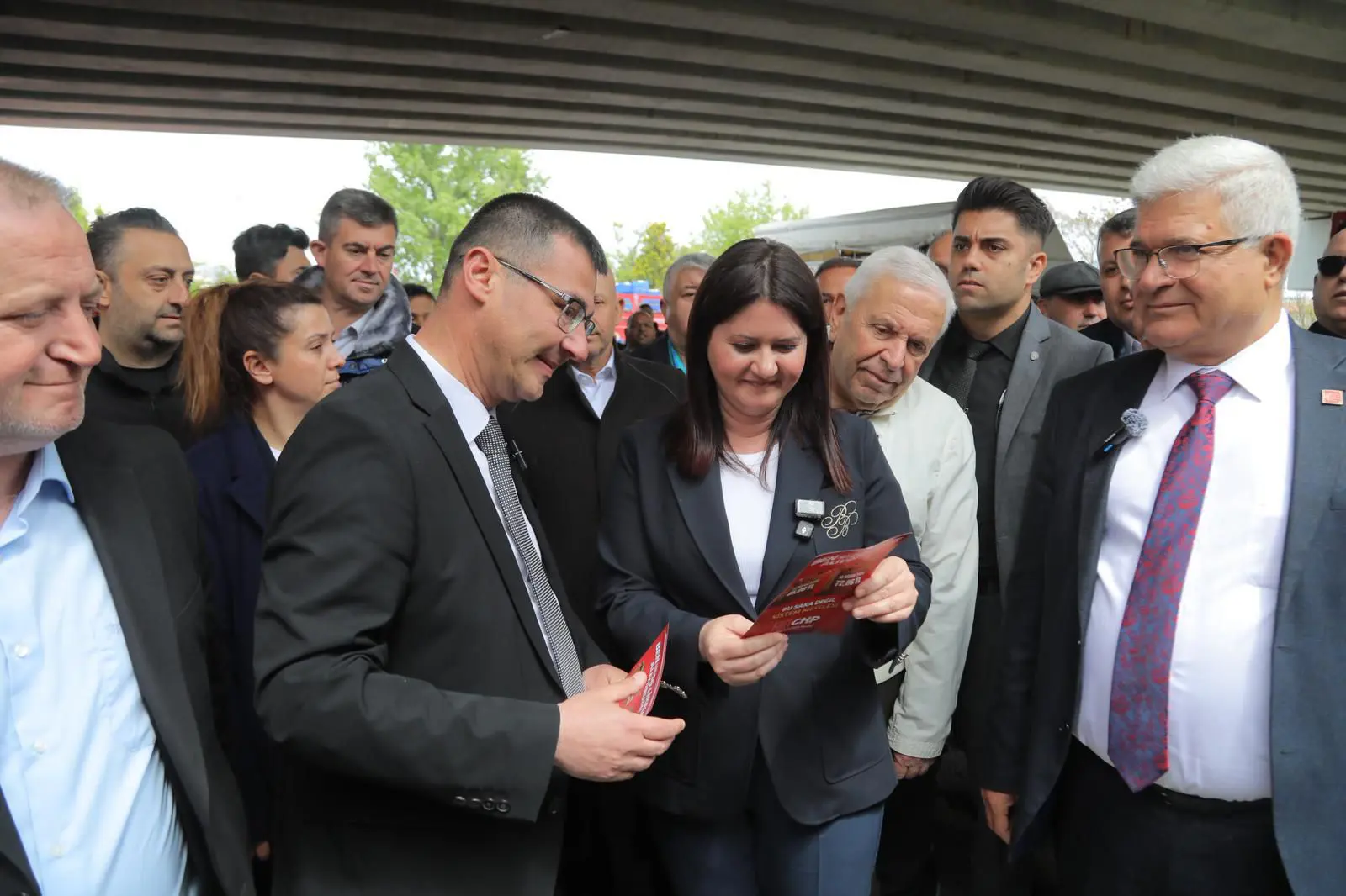 BALKAN PAZARI YENİ YÜZÜYLE HİZMETE BAŞLADI galeri görseli
